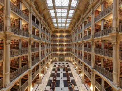 maryland-the-multi-floored-george-peabody-library-at-johns-hopkins-university-was-built-in-the-mid-19th-century-and-is-still-open-to-the-public